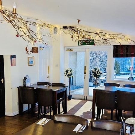 Rusland Pool Hotel Bouth Eksteriør bilde
